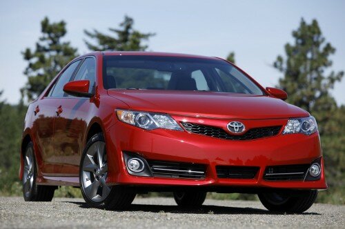 2013 Toyota Camry Hybrid Release Date 500x332 2013 Toyota Camry Hybrid as the Eco Friendly Car