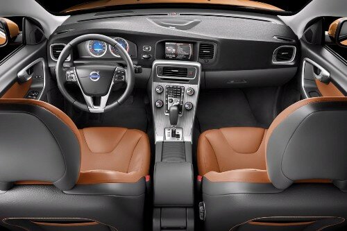 Volvo s60 2011 Interior Volvo s60 2011 for Standing out Action in Driving